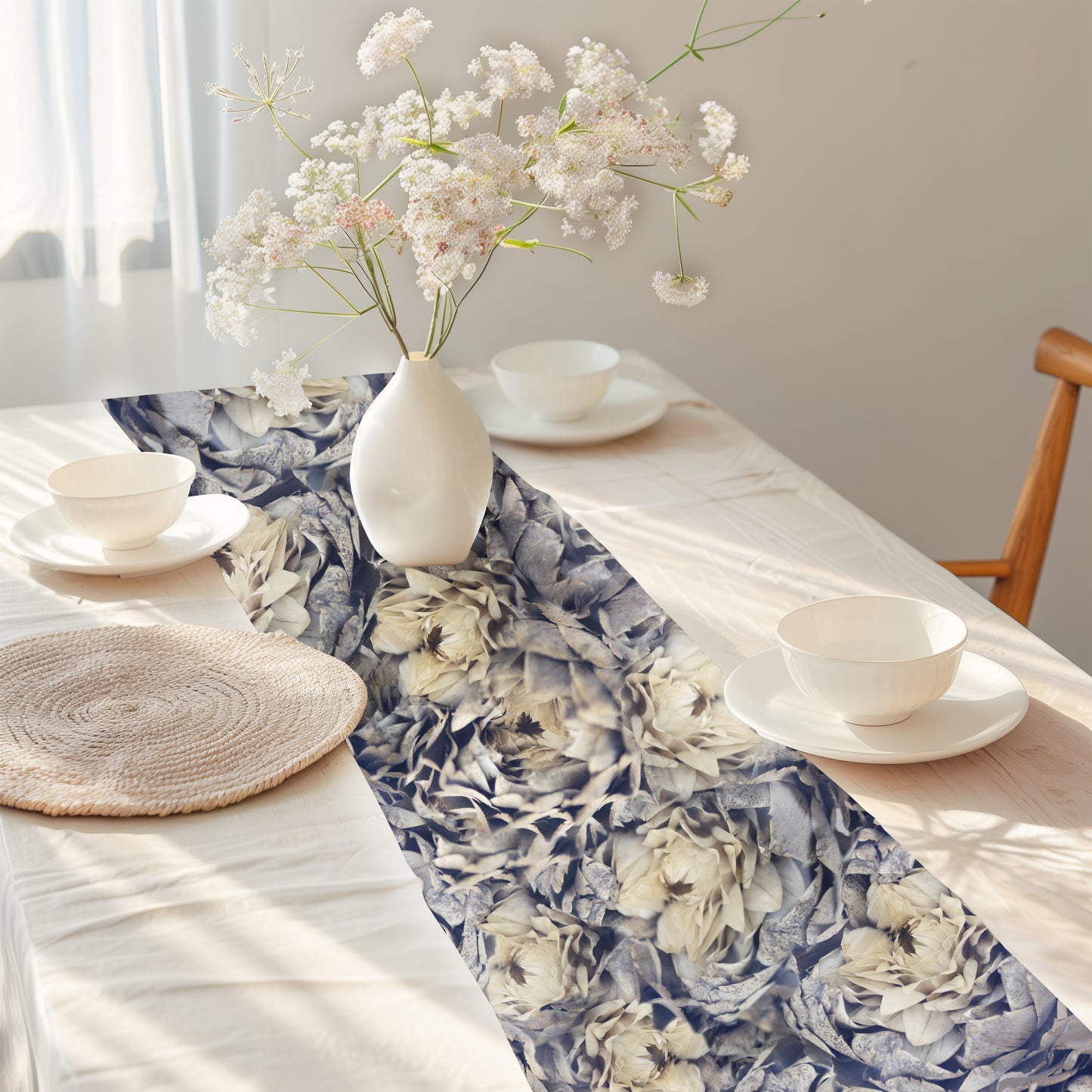 Garden Glory Artichoke Table Runner