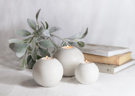 Ash White Round Concrete Tealight Holder