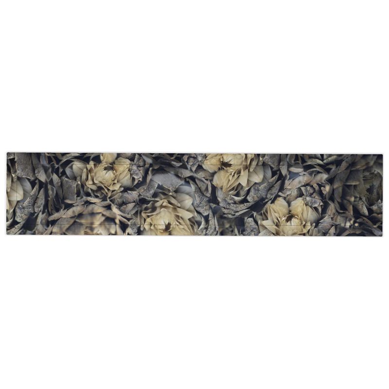 Garden Glory Artichoke Table Runner