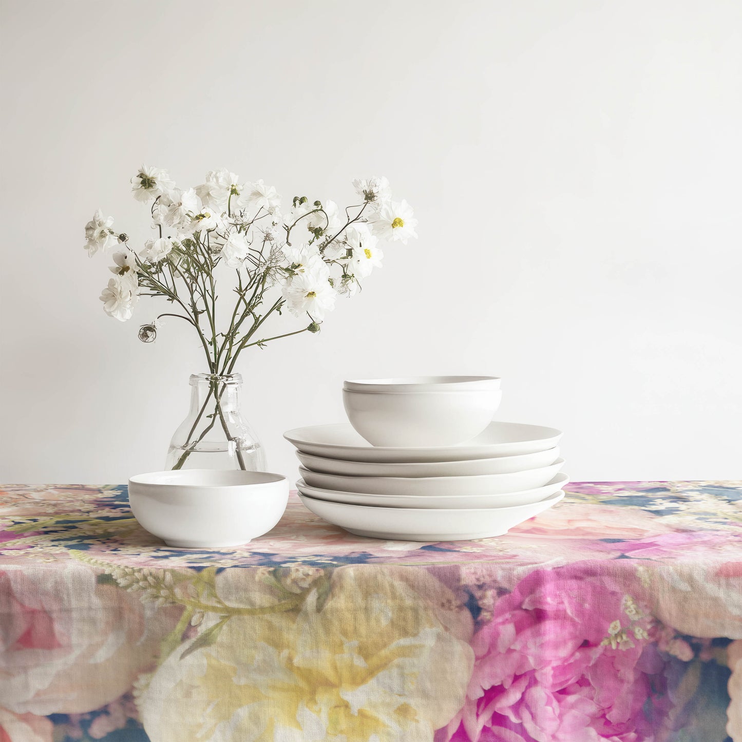 Peonie Reverie Table Cloth