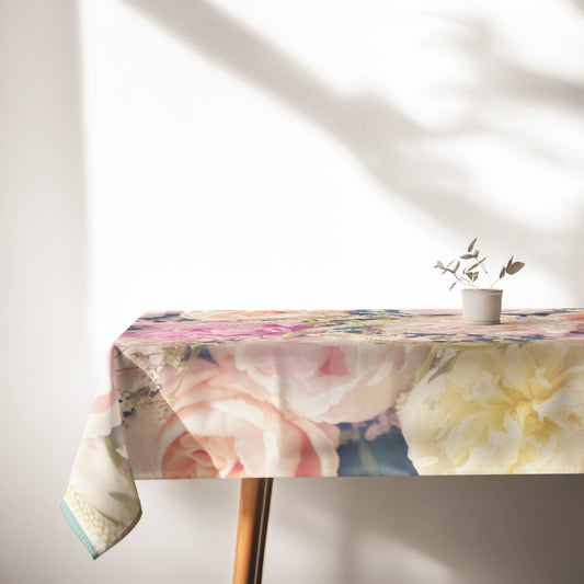 Peonie Reverie Table Cloth