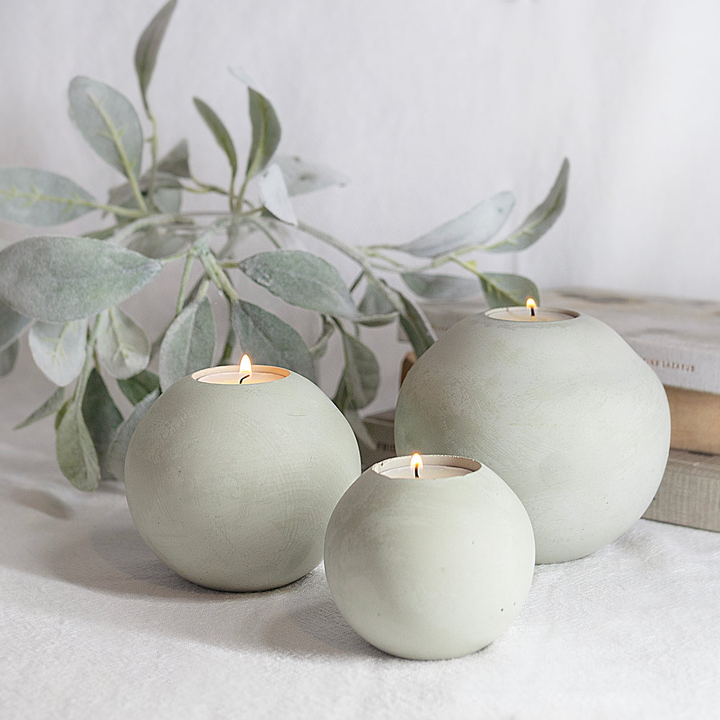 Sage Round Concrete Tealight Holder
